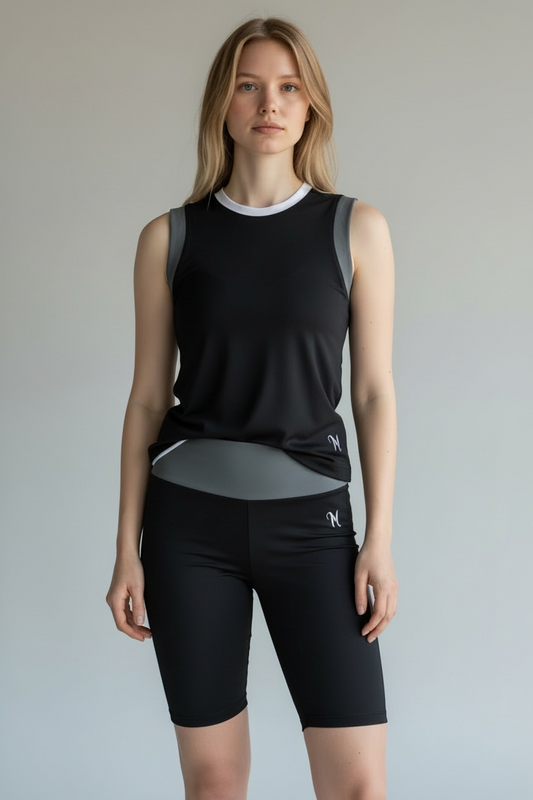 Biker short black accent